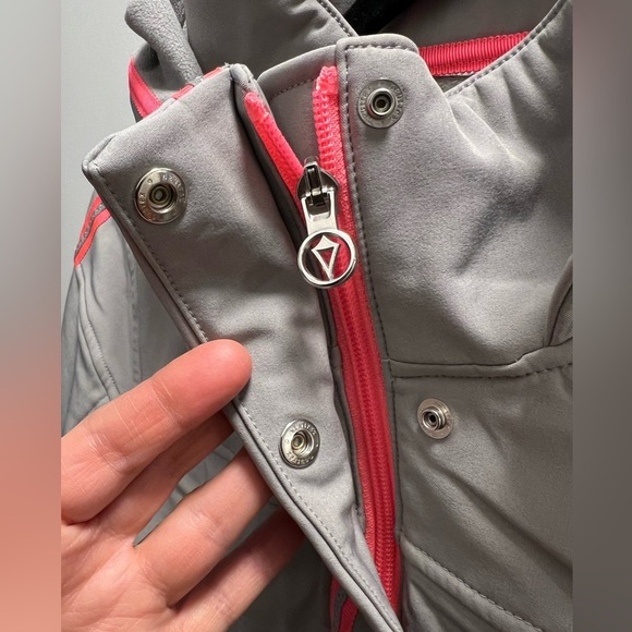 Grey Ivivva rain jacket kk. - Picture 7 of 16